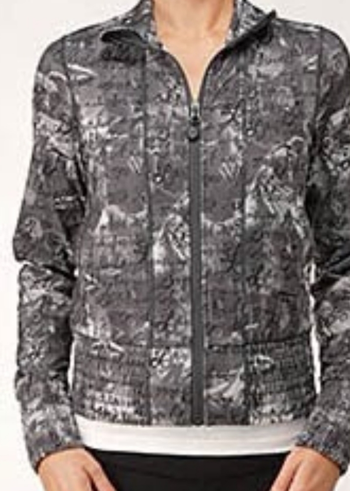 Rare vintage Lululemon inky manifesto jacket